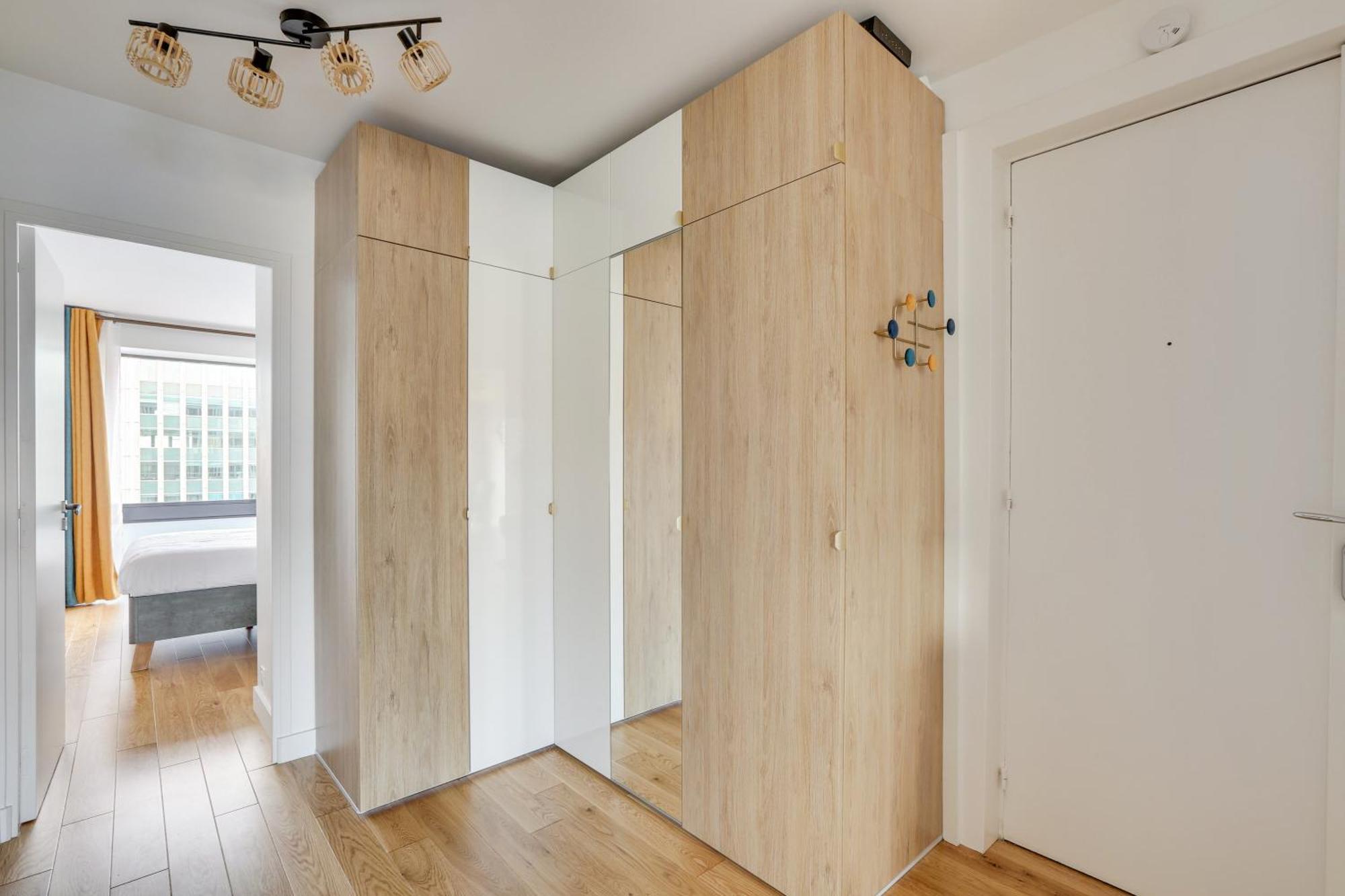 Paris Luxury Apartment 75M2 With Eiffel Tower View, 1 Min Metro, Parking Екстер'єр фото