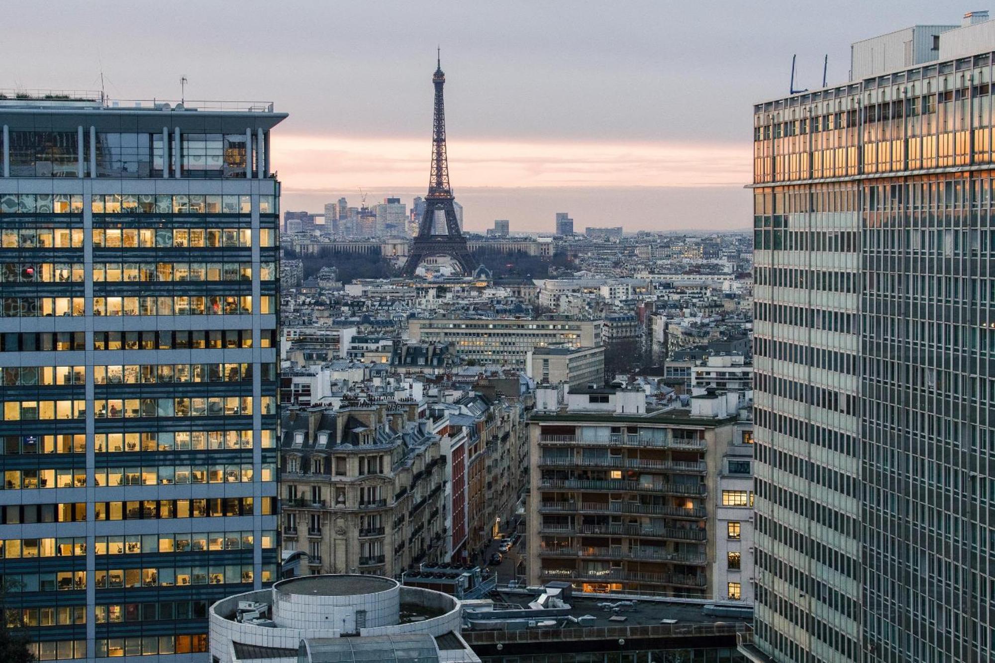 Paris Luxury Apartment 75M2 With Eiffel Tower View, 1 Min Metro, Parking Екстер'єр фото